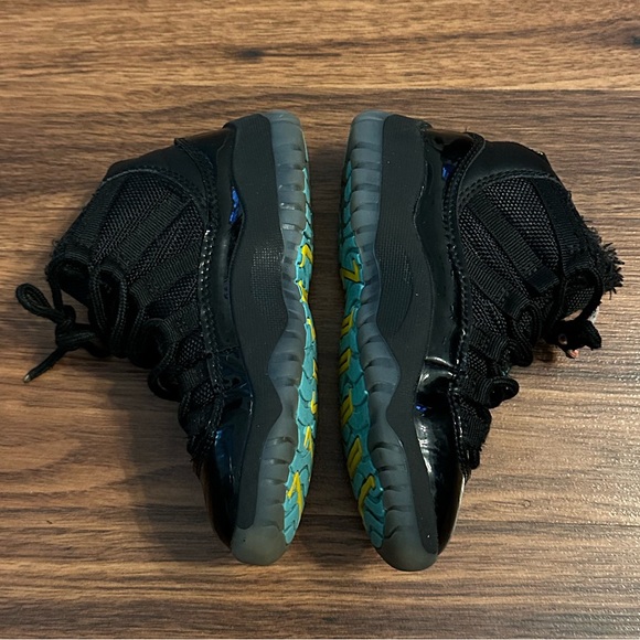 Air Jordan 11 Retro Gamma Blue PS Sneakers, Size: 8C - Picture 2 of 12
